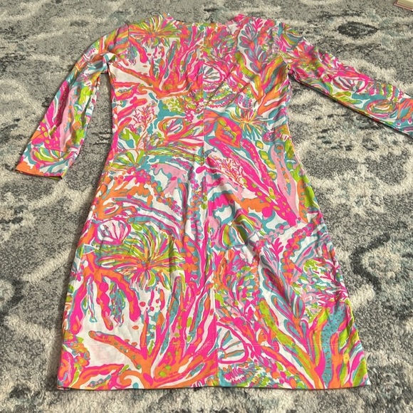 Lilly Pulitzer Christie Scuba V-Neck Dress - Picture 9 of 10
